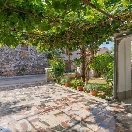 Apartment Dory By Rent Istria بوريتش المظهر الخارجي الصورة